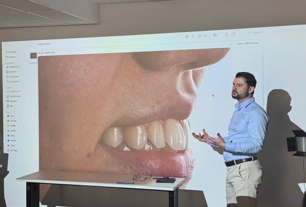 Теоретична част в курса по дентална фотография